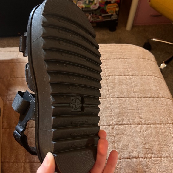 Dr Martens Kimber Sandals - Picture 4 of 8